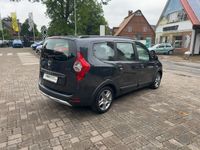Gebraucht Dacia Lodgy Stepway 131 PS (96 kW) 2022 Grau Van / Kleinbus