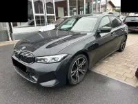 Gebraucht BMW 340 374 PS (275 kW) 2023 Saphirschwarz Limousine