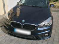Gebraucht BMW 218 140 PS (102 kW) 2017 Blau Van / Kleinbus