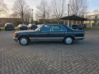 Gebraucht Mercedes E300 179 PS (131 kW) 1988 Schwarz Limousine