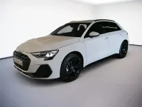 Gebraucht Audi A3 S-Line 150 PS (110 kW) 2025 Gletscherweiß Limousine