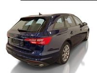 Gebraucht Audi A4 Basis 150 PS (110 kW) 2023 Blau Kombi