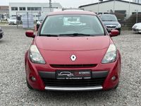 Gebraucht Renault Clio III Dynamique 101 PS (74 kW) 2010 Rot Limousine