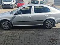 Gebraucht Skoda Octavia Ambiente 102 PS (75 kW) 2003 Silber Limousine