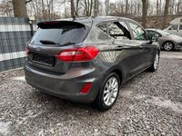 Gebraucht Ford Fiesta Titanium 101 PS (74 kW) 2018 Grau Kleinwagen