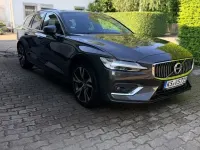 Gebraucht Volvo V60 Inscription 197 PS (144 kW) 2020 Grau Kombi