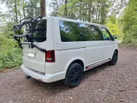 Second-hand VW Caravelle 140 CP (102 kW) 2010 Alb Van