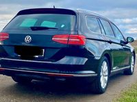 Usata VW Passat 190 CV (139 kW) 2015 Nero Station wagon