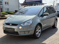 Gebraucht Ford S-MAX Titanium 175 PS (128 kW) 2009 Grau Van / Kleinbus