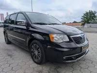 Gebraucht Lancia Voyager S 177 PS (130 kW) 2015 Schwarz Van / Kleinbus