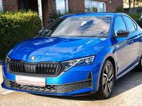 Gebraucht Skoda Octavia SportLine 150 PS (110 kW) 2024 Race blue metallic Limousine