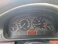 Gebraucht BMW 523 170 PS (125 kW) 2000 Grau Limousine