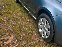 Gebraucht Skoda Superb 160 PS (117 kW) 2012 Silber Limousine