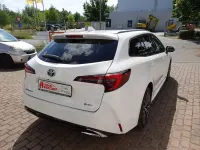 Gebraucht Toyota Corolla Team 196 PS (144 kW) 2024 Weiß Limousine