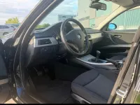 Gebraucht BMW 318 129 PS (94 kW) 2006 Schwarz Kombi