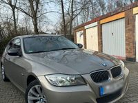 gebraucht BMW 318 i (E90)