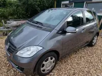 Gebraucht Mercedes A160 95 PS (69 kW) 2011 Grau Kleinwagen