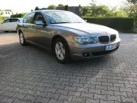 Gebraucht BMW 740 306 PS (225 kW) 2005 Silber Limousine