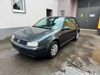 Gebraucht VW Golf IV 105 PS (77 kW) 2001 Grau Kleinwagen