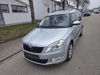 Gebraucht Skoda Roomster Plus Edition 90 PS (66 kW) 2013 Silber Van / Kleinbus