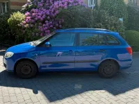 Używany Skoda Fabia 60 KM (44 kW) 2008 Niebieski Kombi