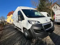 Gebraucht Peugeot Boxer Premium 140 PS (102 kW) 2019 Weiß Van