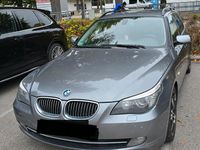Gebraucht BMW 525 197 PS (144 kW) 2010 Grau Kombi
