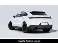 Gebraucht Porsche Cayenne S E-Hybrid Coupe 519 PS (381 kW) 2025 Weiß SUV