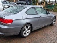 Gebraucht BMW 320 170 PS (125 kW) 2010 Grau Coupé