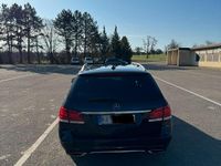 Gebraucht Mercedes E220 170 PS (125 kW) 2015 Schwarz Kombi
