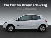 Gebraucht Renault Clio III 75 PS (55 kW) 2012 Weiß Limousine