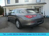 Gebraucht Mercedes CLA200 Shooting Brake 150 PS (110 kW) 2023 Grau Kombi