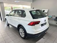 Gebraucht VW Tiguan 122 PS (89 kW) 2021 Weiß SUV