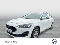 Używany Ford Focus Cool & Connect 125 KM (91 kW) 2022 Biały Sedan/Limuzyna