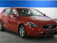 Gebraucht Volvo V40 You! 177 PS (130 kW) 2013 Passion red Limousine