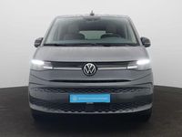 Second-hand VW Multivan Life 150 CP (110 kW) 2024 Gri Monovolum