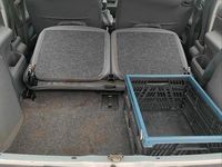 Second-hand Renault Twingo 58 CP (42 kW) 2005 Argintiu Hatchback