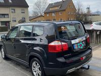Gebraucht Chevrolet Orlando LT 163 PS (119 kW) 2012 Schwarz Van / Kleinbus