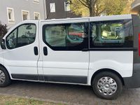 Gebraucht Opel Vivaro 116 PS (85 kW) 2007 Weiß Van / Kleinbus