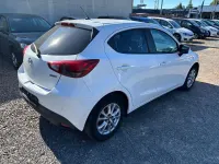 Gebraucht Mazda 2 Exclusive-Line 105 PS (77 kW) 2017 Arctic white cle Limousine