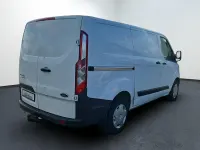 Gebraucht Ford Transit Custom 105 PS (77 kW) 2018 Weiß Van / Kleinbus