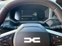 Gebraucht Dacia Duster Extreme 131 PS (96 kW) 2024 Weiß SUV