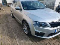 gebraucht Skoda Octavia OctaviaCombi 2.0 TDI (Green tec) DSG RS