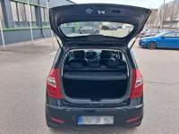 Gebraucht Hyundai i10 69 PS (50 kW) 2011 Schwarz Kleinwagen