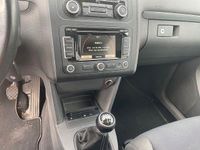 Gebraucht VW Touran Style 105 PS (77 kW) 2012 Schwarz Van / Kleinbus