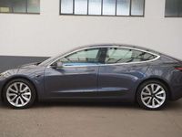 gebraucht Tesla Model 3 Long Range AWD *EAP*AHK*innen weiß*19-Zoll*