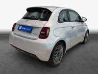 Neu Fiat 500 Icon 65 PS (47 kW) 2026 Celestial blau Limousine