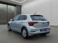 Gebraucht VW Polo Style 95 PS (69 kW) 2023 Silber / reflexsilber (metallic) Kleinwagen