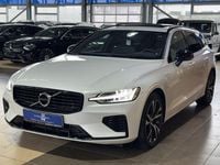 Gebraucht Volvo V60 R-Design 341 PS (250 kW) 2021 Weiß crystal white pearl / metallic (metallic) Kombi