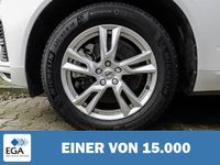Gebraucht Volvo XC60 Core 197 PS (144 kW) 2023 Weiß metallic SUV